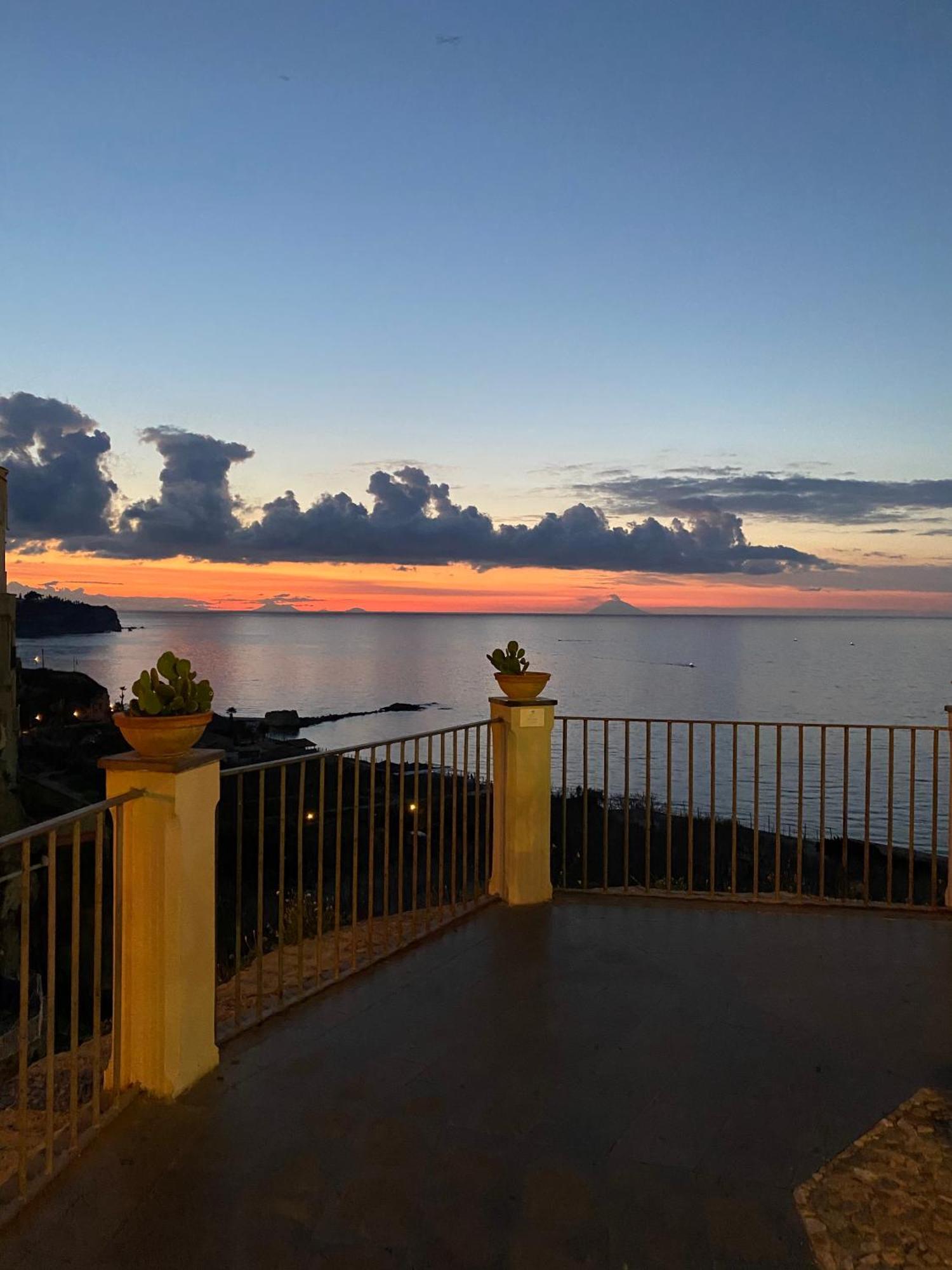 Bed and Breakfast Arcobaleno Tropea Centro Exterior foto